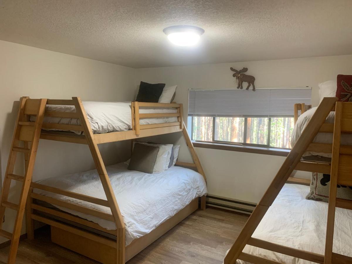 Beaver Village Apartment เฟรเซอร์ ภายนอก รูปภาพ